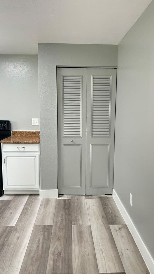 Kennewick Apartment: 505 S. Olympia St