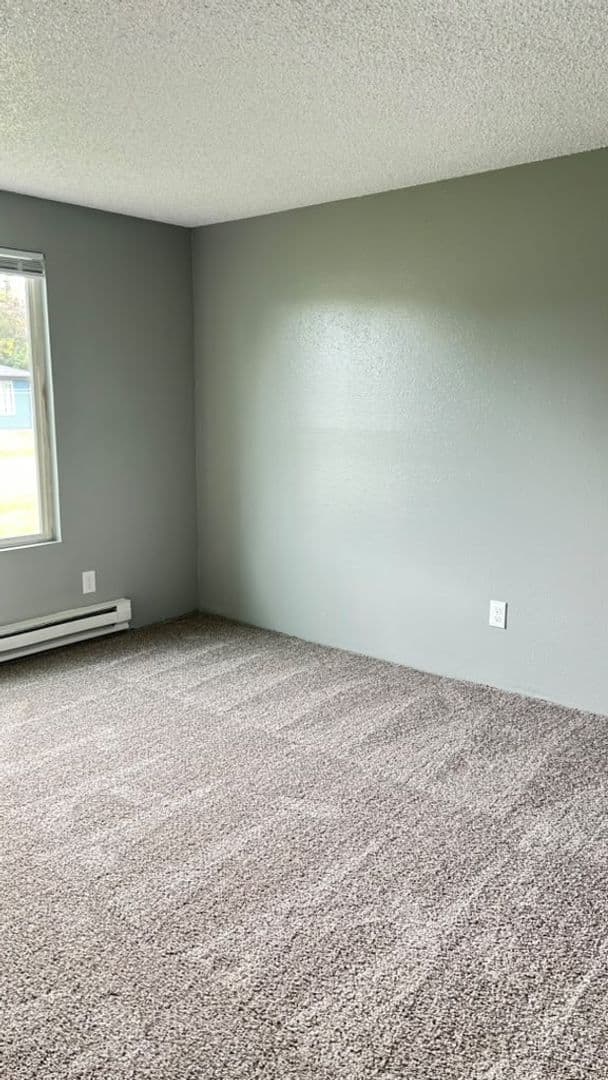Kennewick Apartment: 505 S. Olympia St