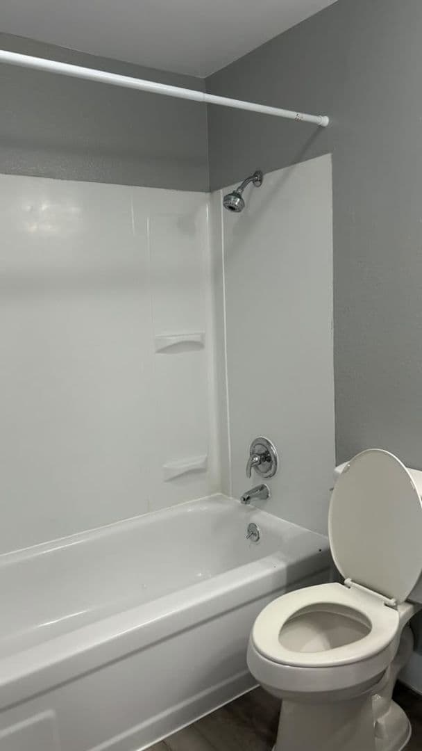Kennewick Apartment: 505 S. Olympia St