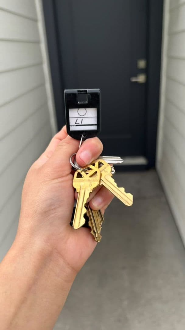 Kennewick Apartment: 505 S. Olympia St