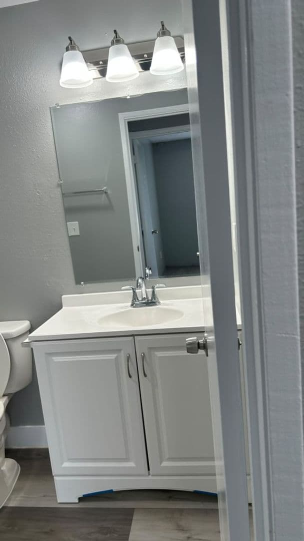 Kennewick Apartment: 505 S. Olympia St