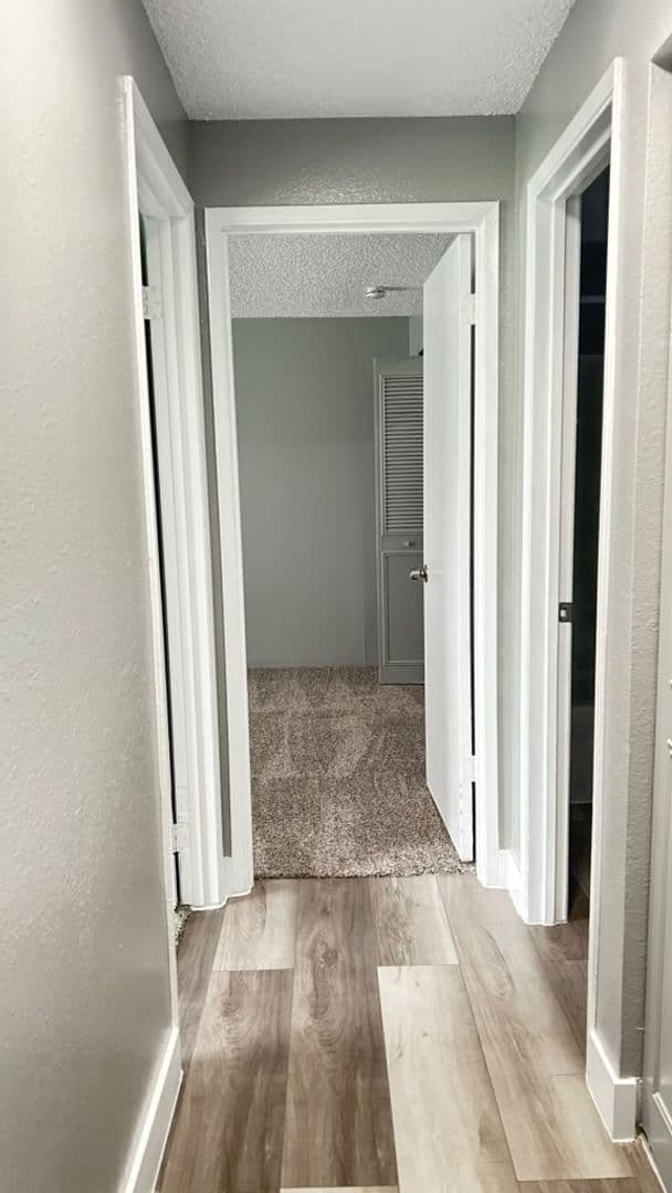 Kennewick Apartment: 505 S. Olympia St