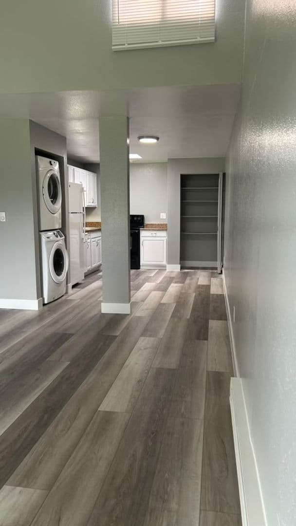 Kennewick Apartment: 505 S. Olympia St