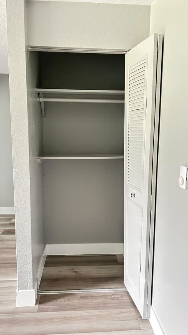 Kennewick Apartment: 505 S. Olympia St