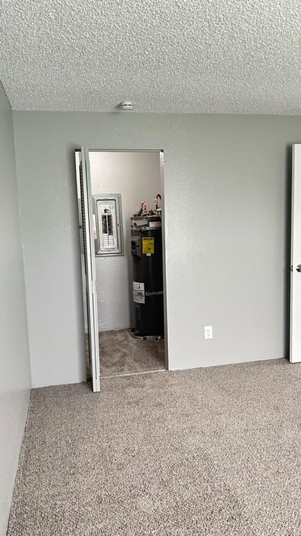Kennewick Apartment: 505 S. Olympia St