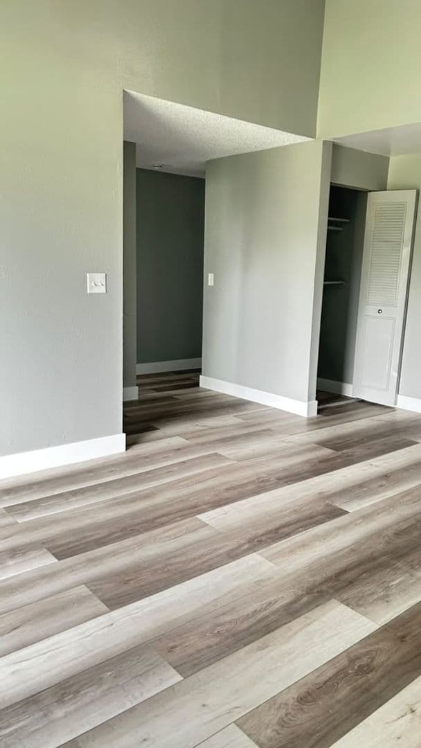 Kennewick Apartment: 505 S. Olympia St