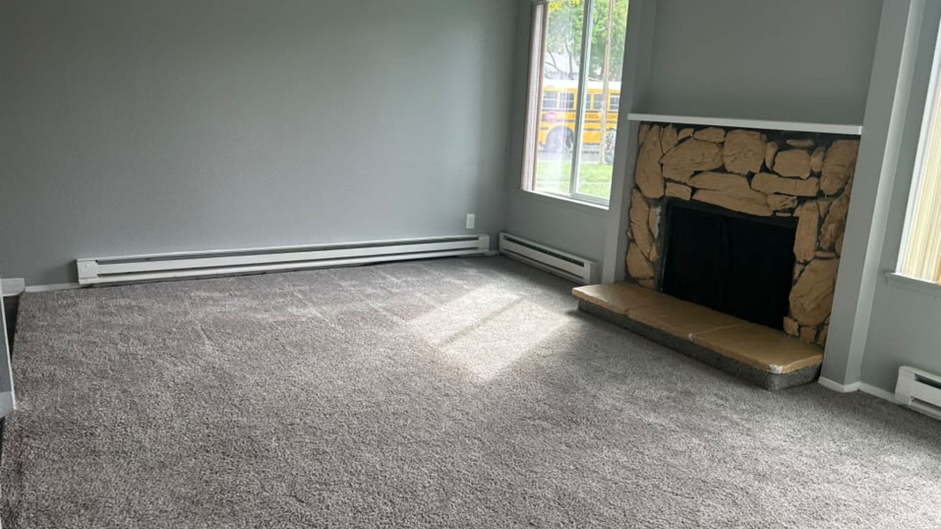 Kennewick Apartment: 1107 West 5th Avenue