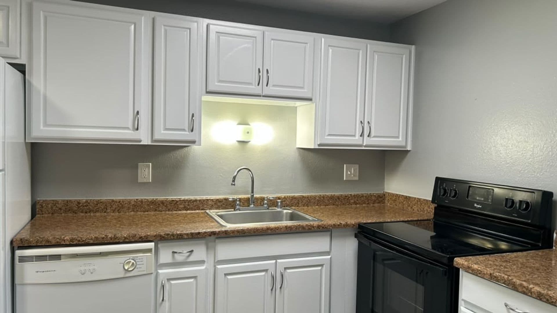 Kennewick Apartment: 505 S. Olympia St