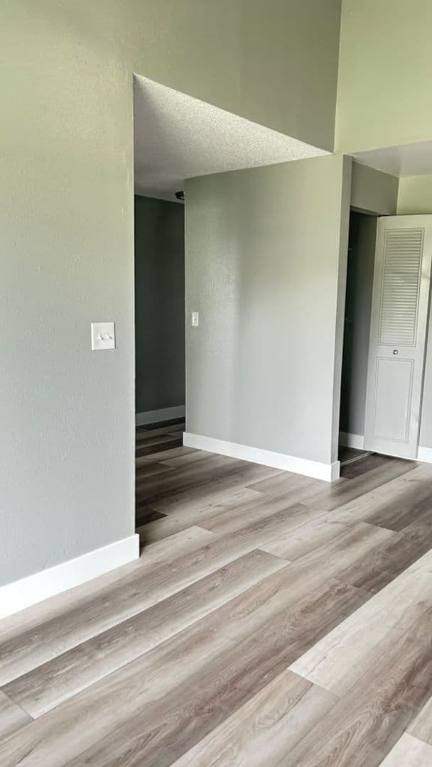Kennewick Apartment: 505 S. Olympia St