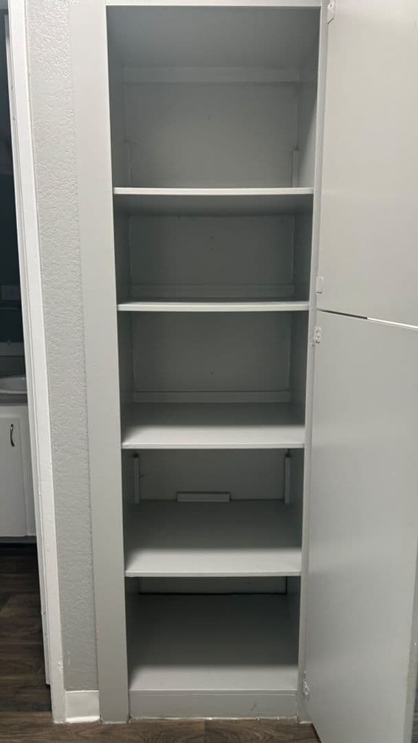 Kennewick Apartment: 1107 West 5th Avenue