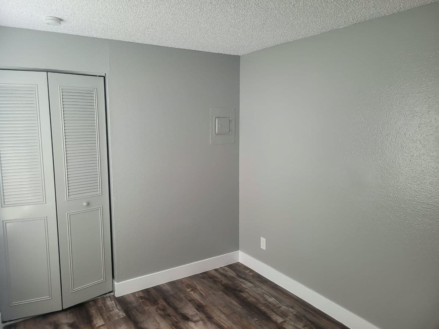 Kennewick Apartment: 505 S. Olympia St