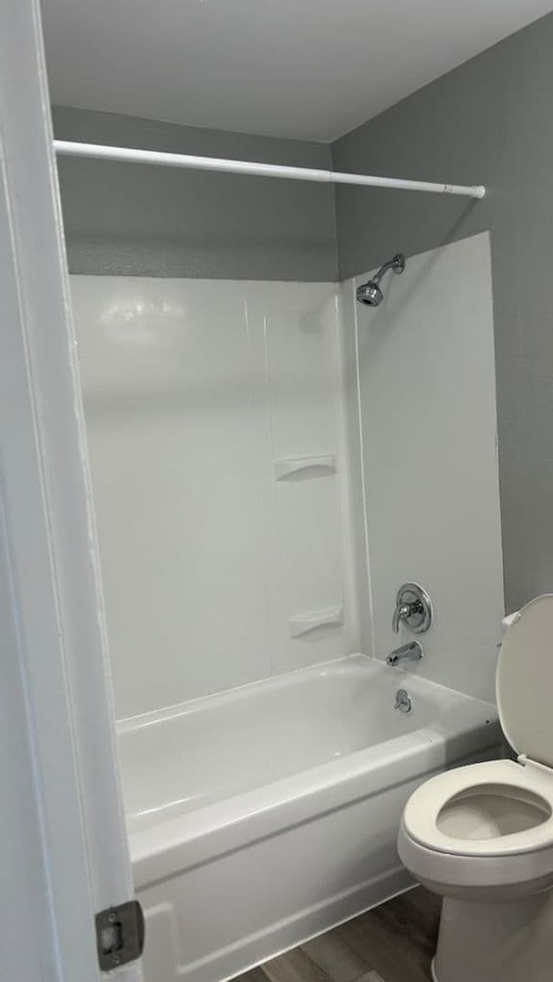 Kennewick Apartment: 505 S. Olympia St