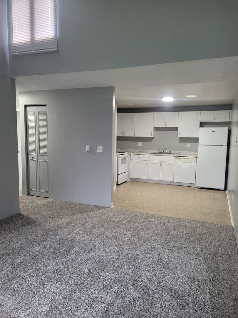 Kennewick Apartment: 505 S. Olympia St
