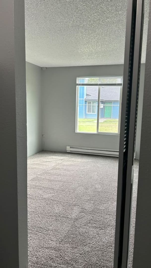 Kennewick Apartment: 505 S. Olympia St