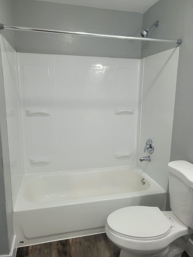 Kennewick Apartment: 505 S. Olympia St