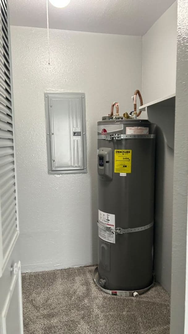 Kennewick Apartment: 505 S. Olympia St