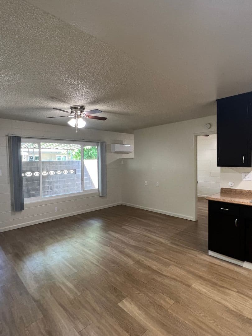 Modesto Apartment: 2124 WYLIE DRIVE