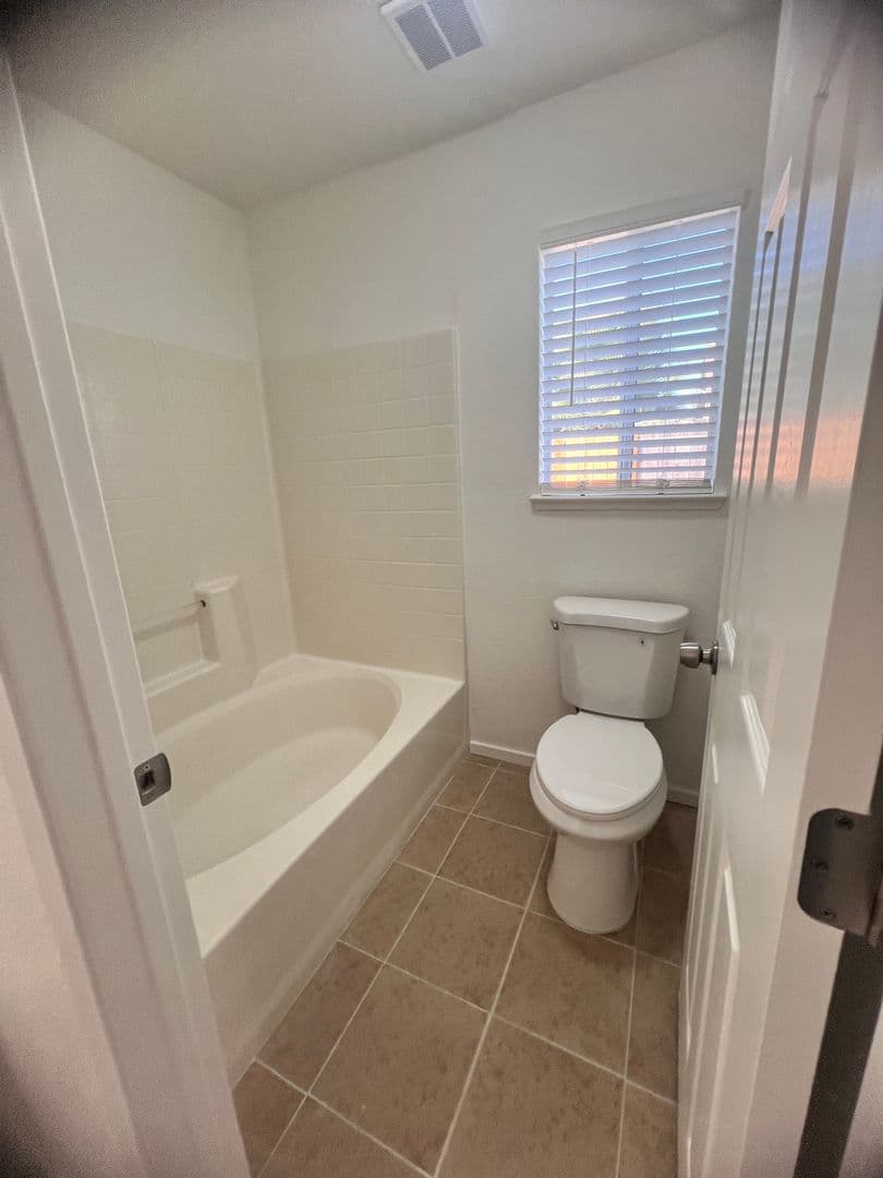 Riverbank House: 5837 Webb St.