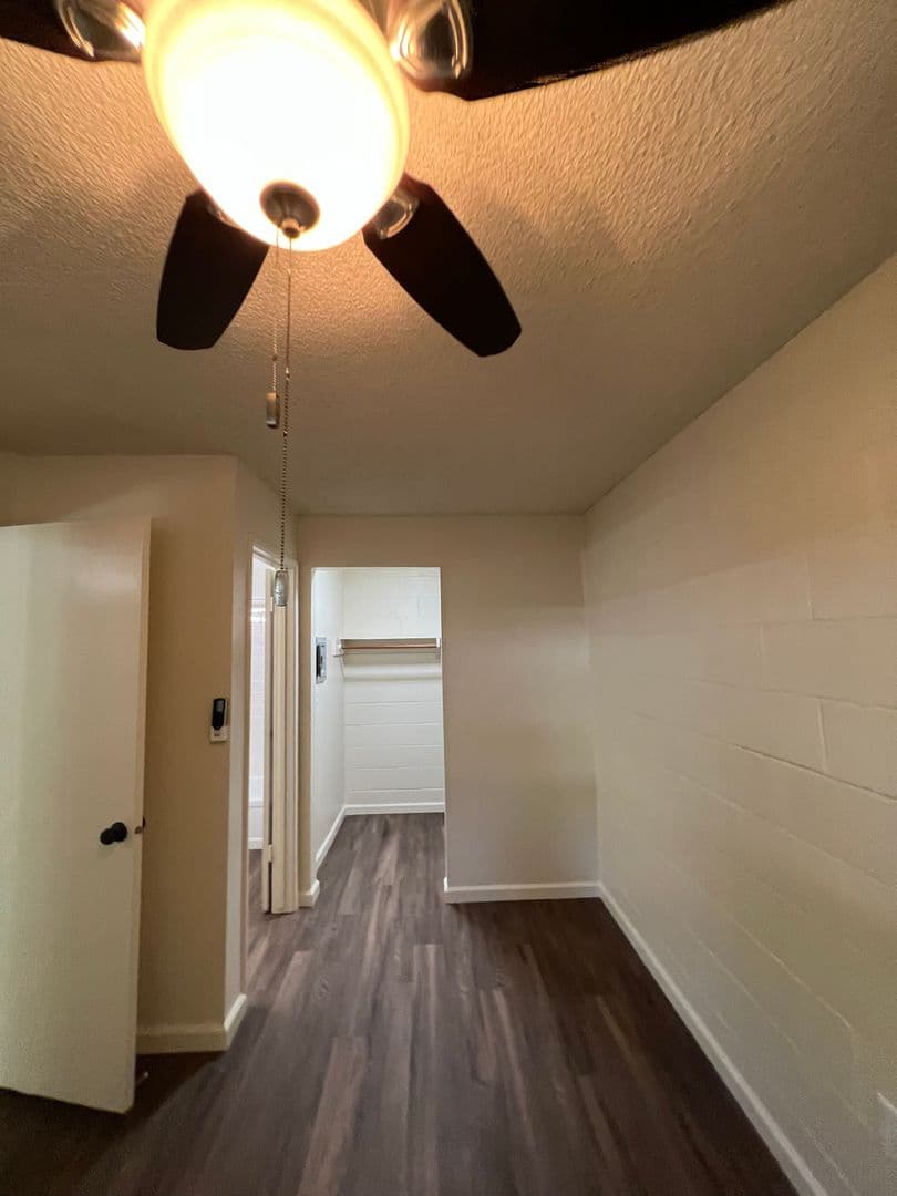 Modesto Apartment: 2124 WYLIE DRIVE