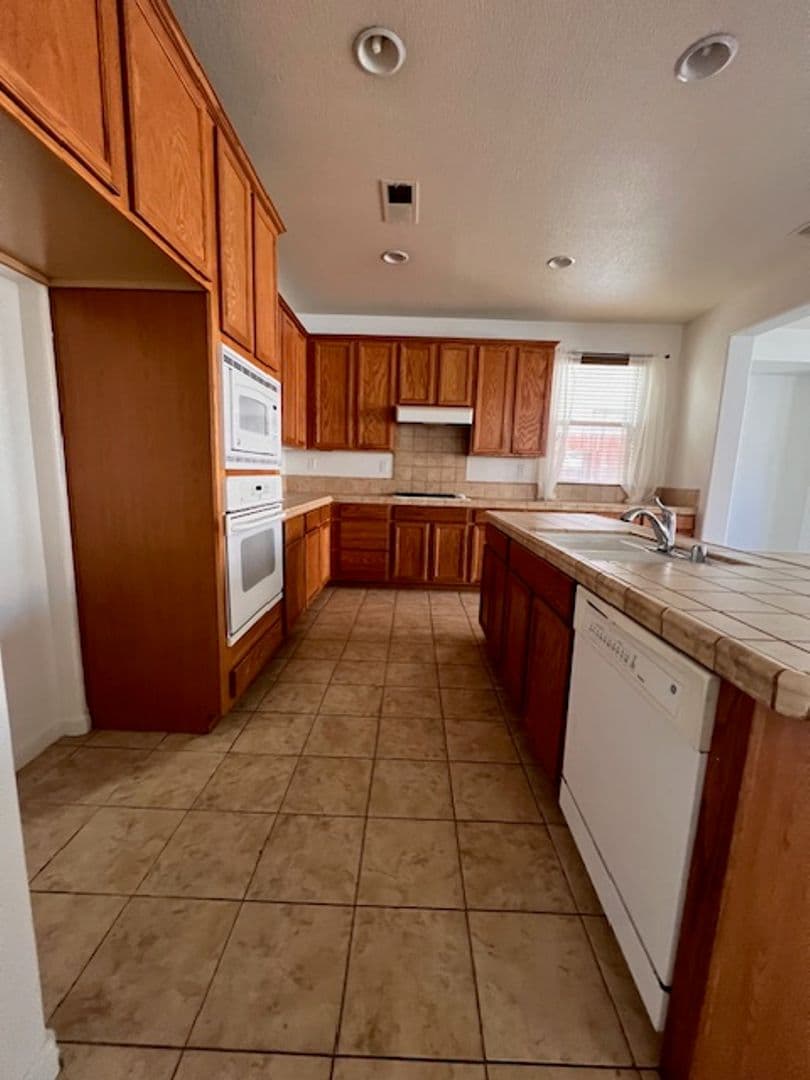 Modesto House: 3921 Ruffed Grouse Ln