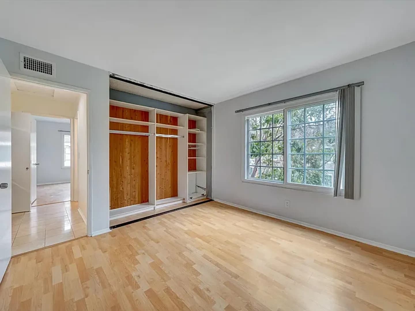 Inglewood Condo: 3867 Thorncroft Ln, Unit H