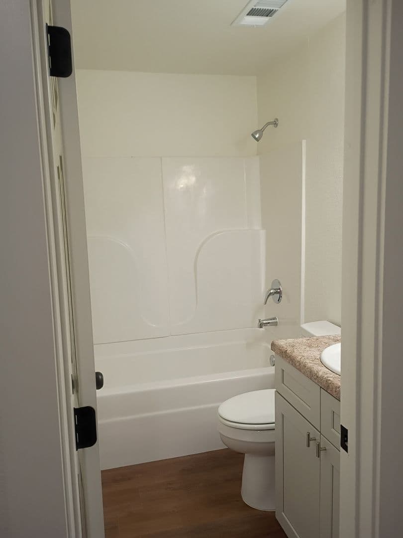 Sallisaw Apartment: 800 E Creek Ave