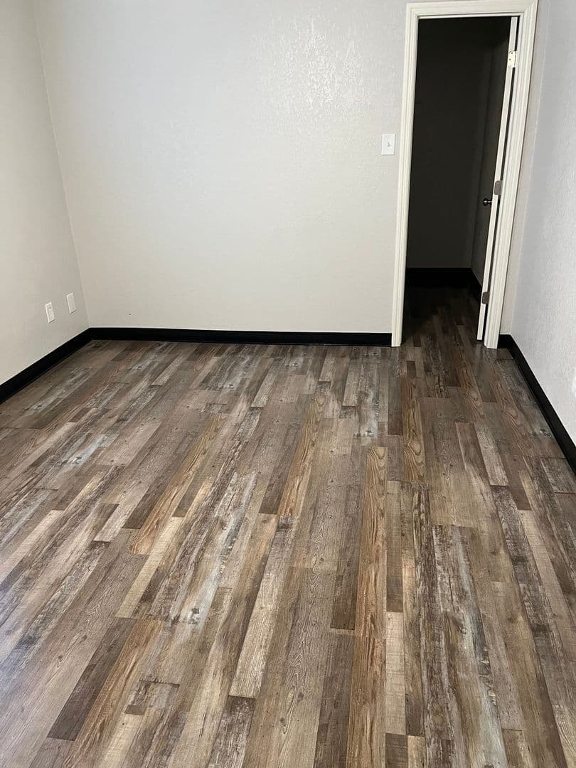 FORT SMITH Apartment: 502 So 20th St