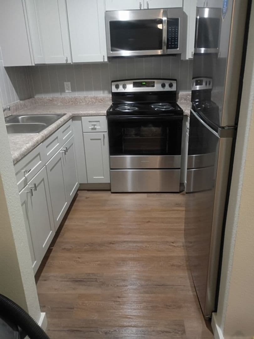Sallisaw Apartment: 800 E Creek Ave