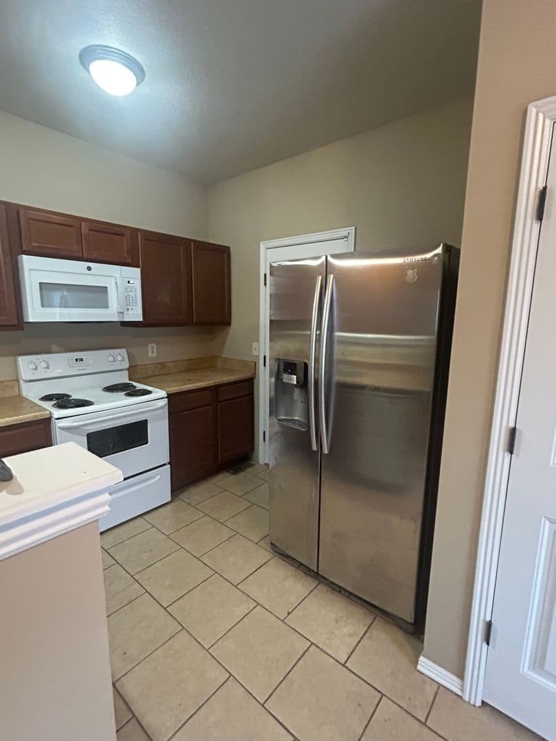 FORT SMITH Apartment: 1616-1706 LEXINGTON