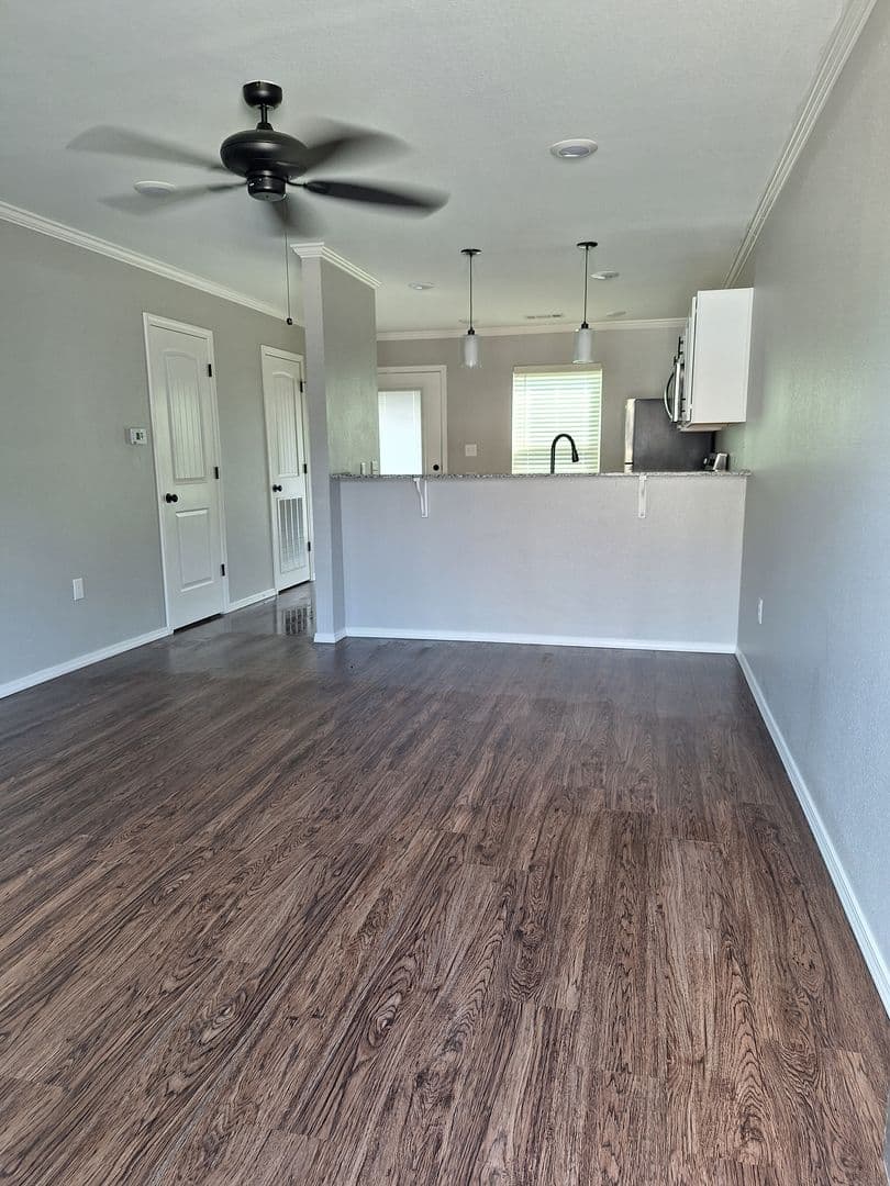 FORT SMITH Apartment: 820-842 George Street