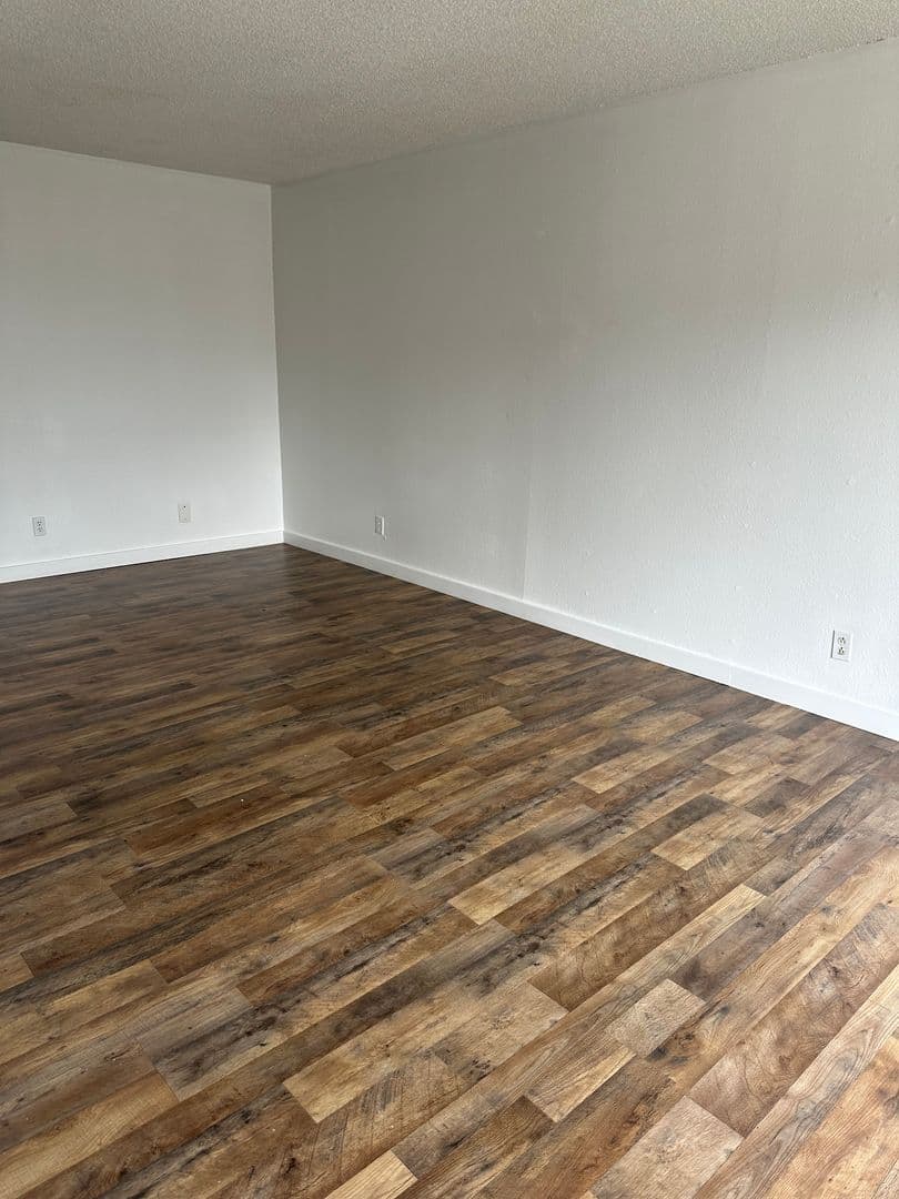 Fort Smith Apartment: 8201 Highway 271 So