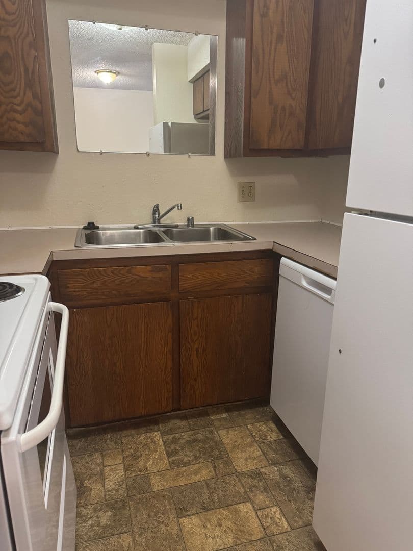 FORT SMITH Apartment: 3610 South 91st Street