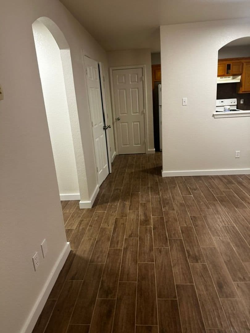 POCOLA Apartment: 104-114 W. WALLS RD.