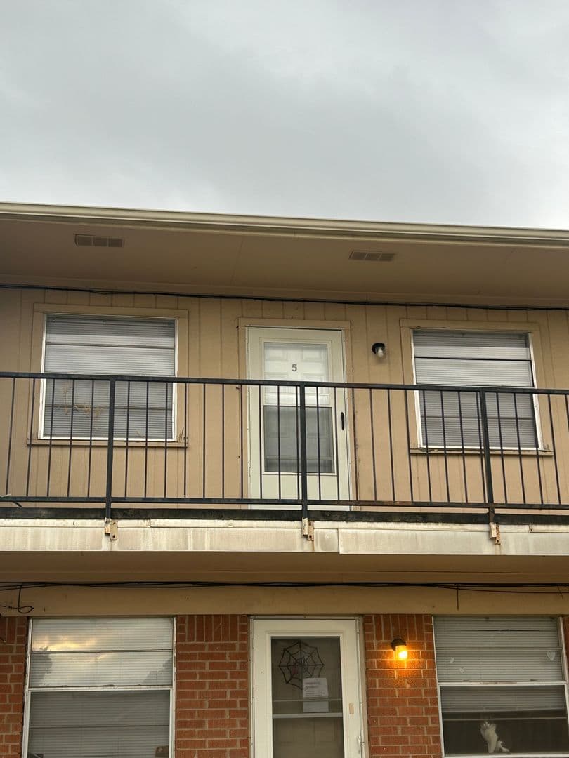 FORT SMITH Apartment: 3009 S. QUINCY