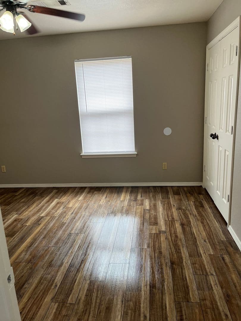 HACKETT Townhome: 419 -503 South Vine Street