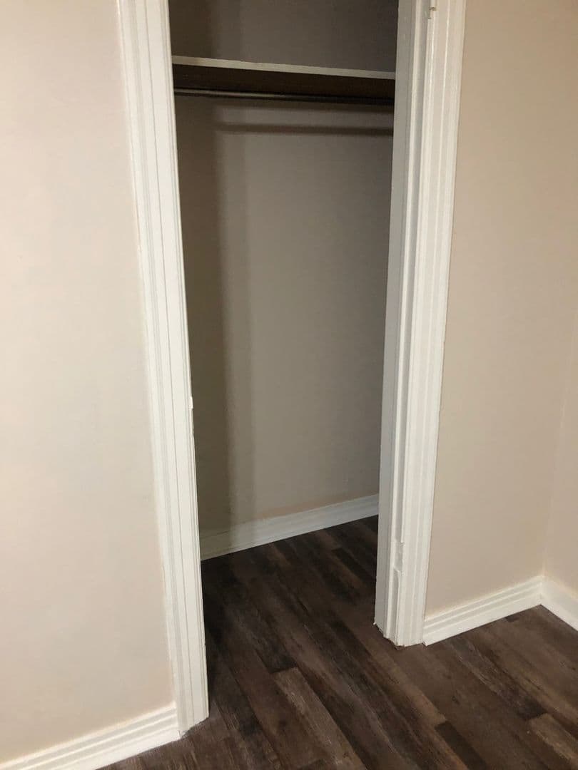 FORT SMITH Apartment: 913-915 SOUTH 22ND