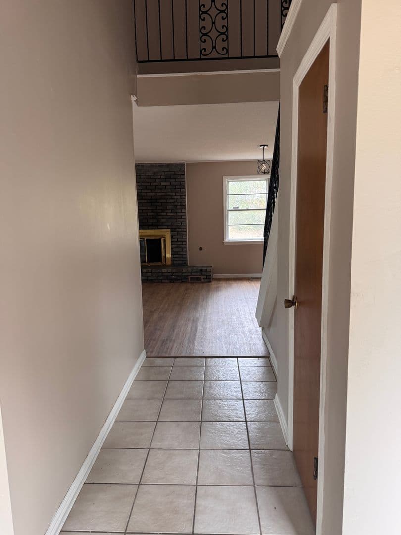 FORT SMITH House: 4211 Royal Oak Drive