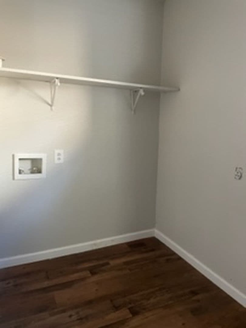Greenwood House: 811 W Baltimore