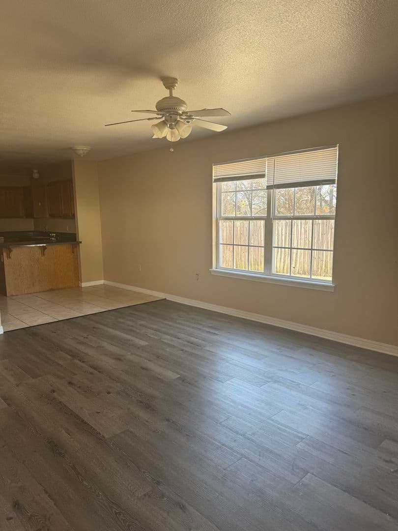 FORT SMITH Apartment: 1500 Dallas