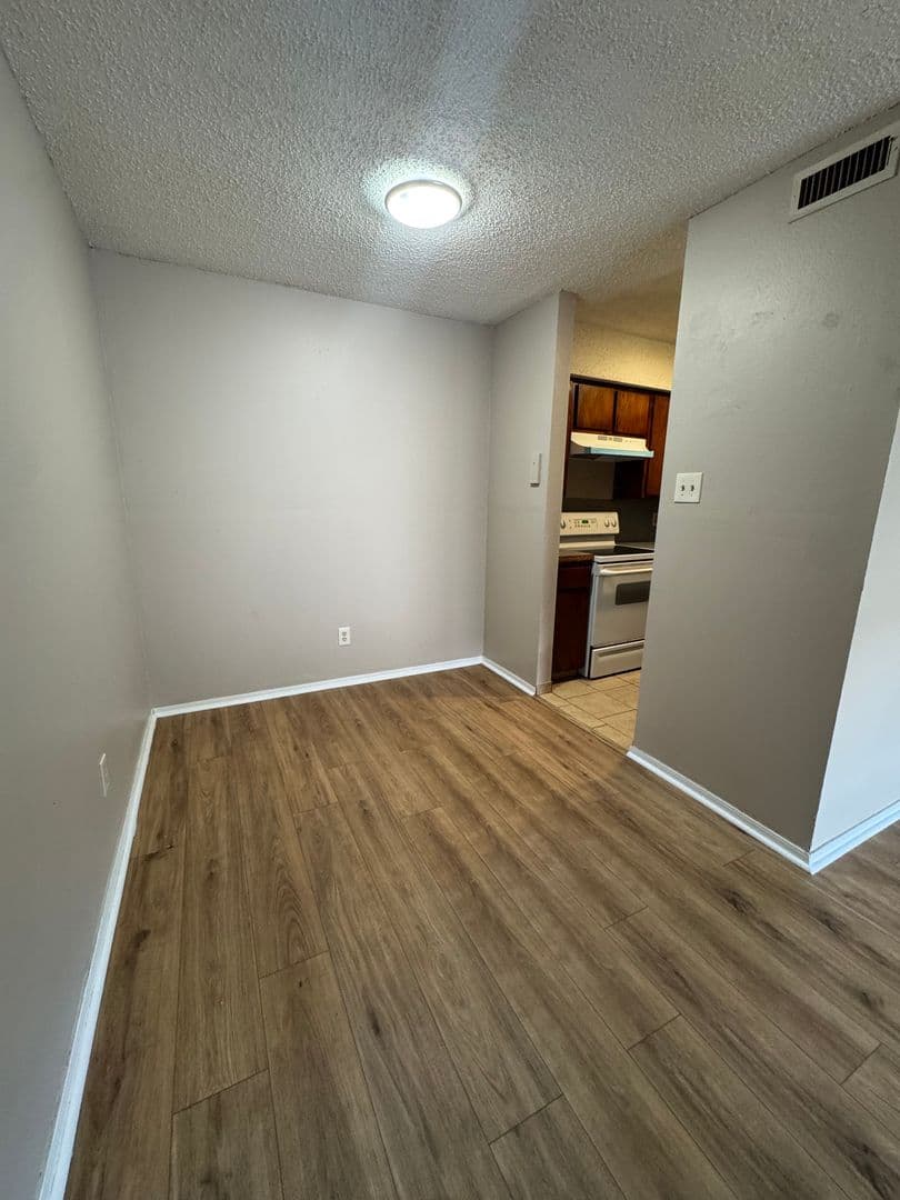 FORT SMITH Apartment: 3610 South 91st Street