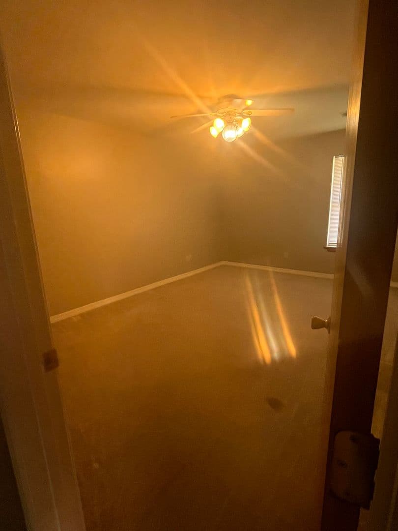 FORT SMITH Apartment: 2617 South 56th