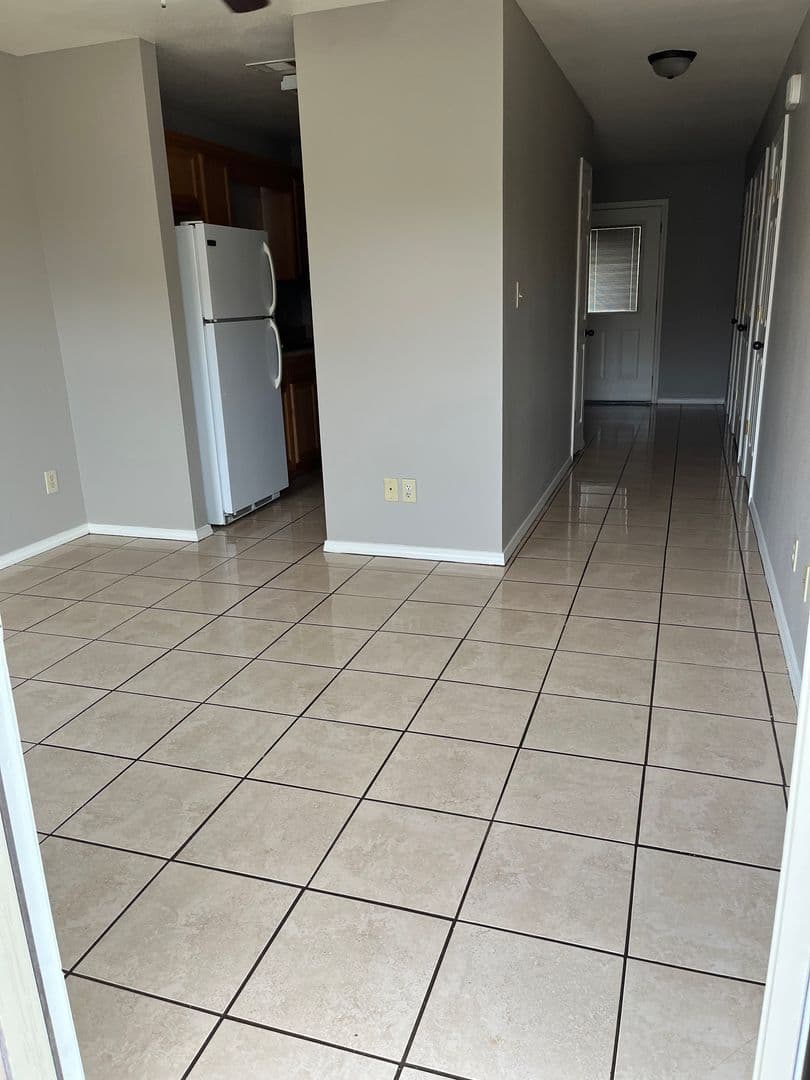 HACKETT Townhome: 419 -503 South Vine Street
