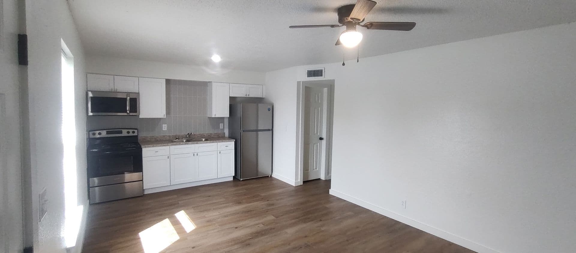 Sallisaw Apartment: 615 W Houser