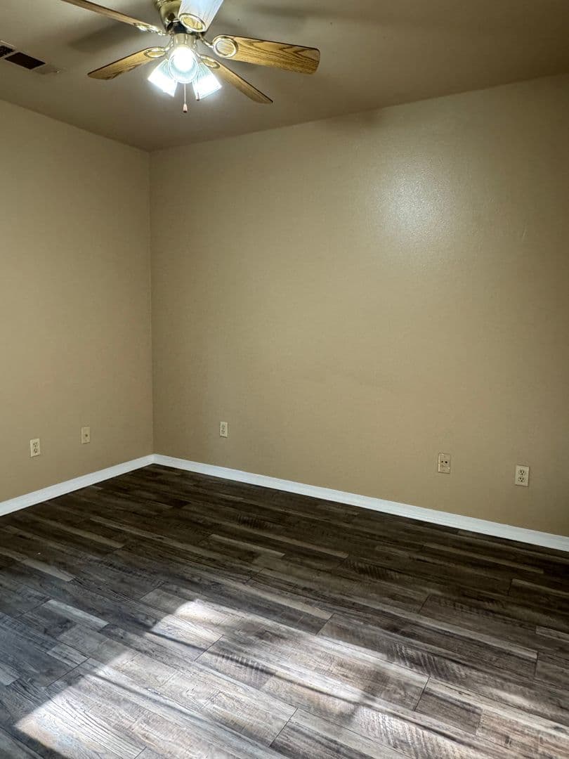 FORT SMITH Apartment: So 16th Apartments
