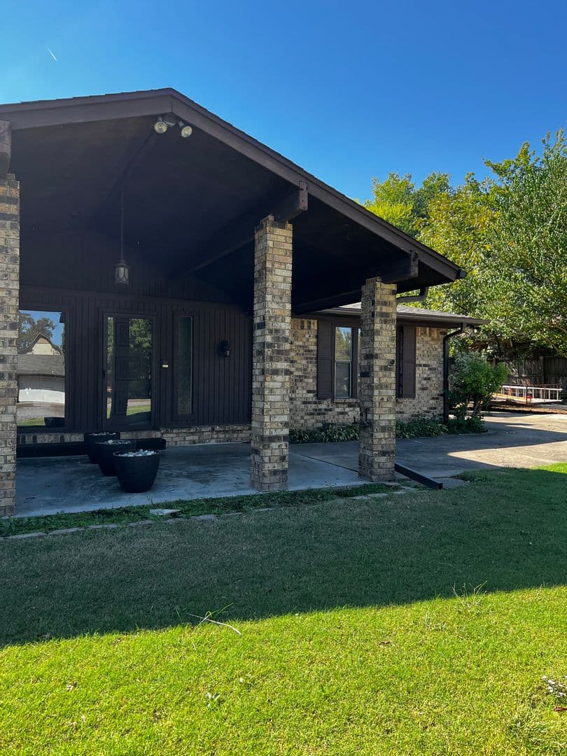 FORT SMITH House: 4800 Skywood Drive