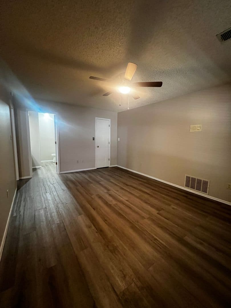 FORT SMITH House: 4800 Skywood Drive