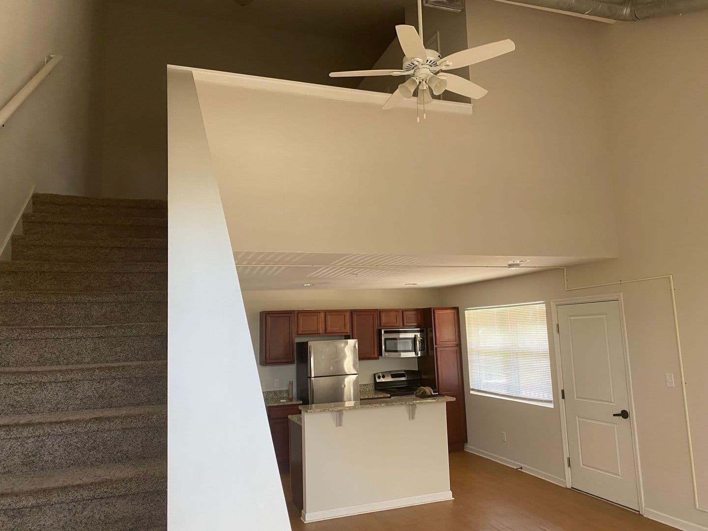 Savannah Apartment: 533 East 38th Street