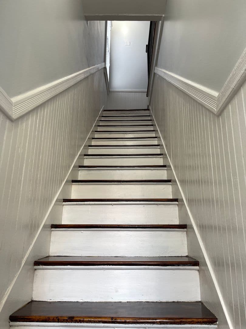 Savannah Apartment: 412 East Duffy Street