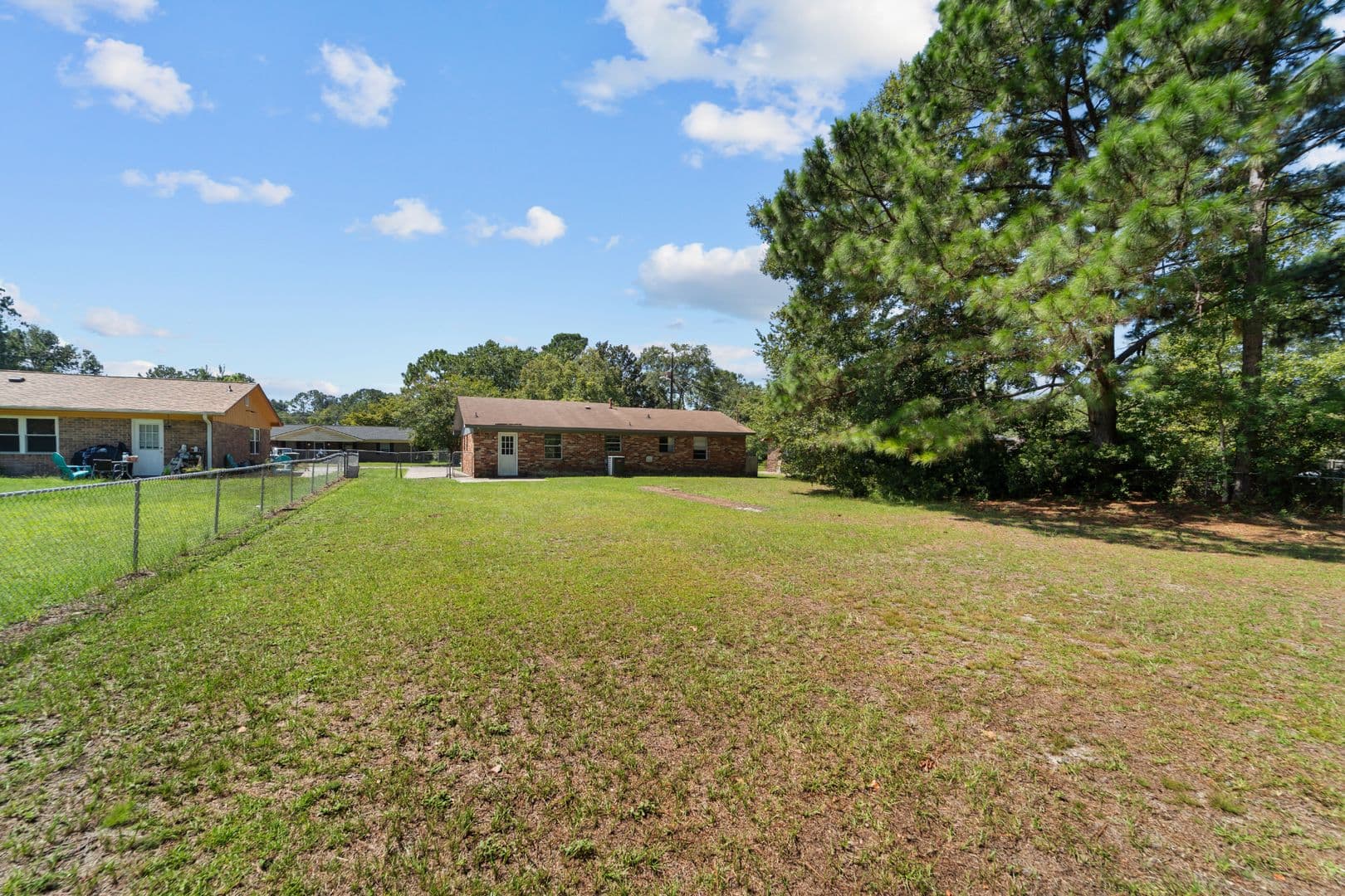 Hinesville House: 234 Deerwood Drive