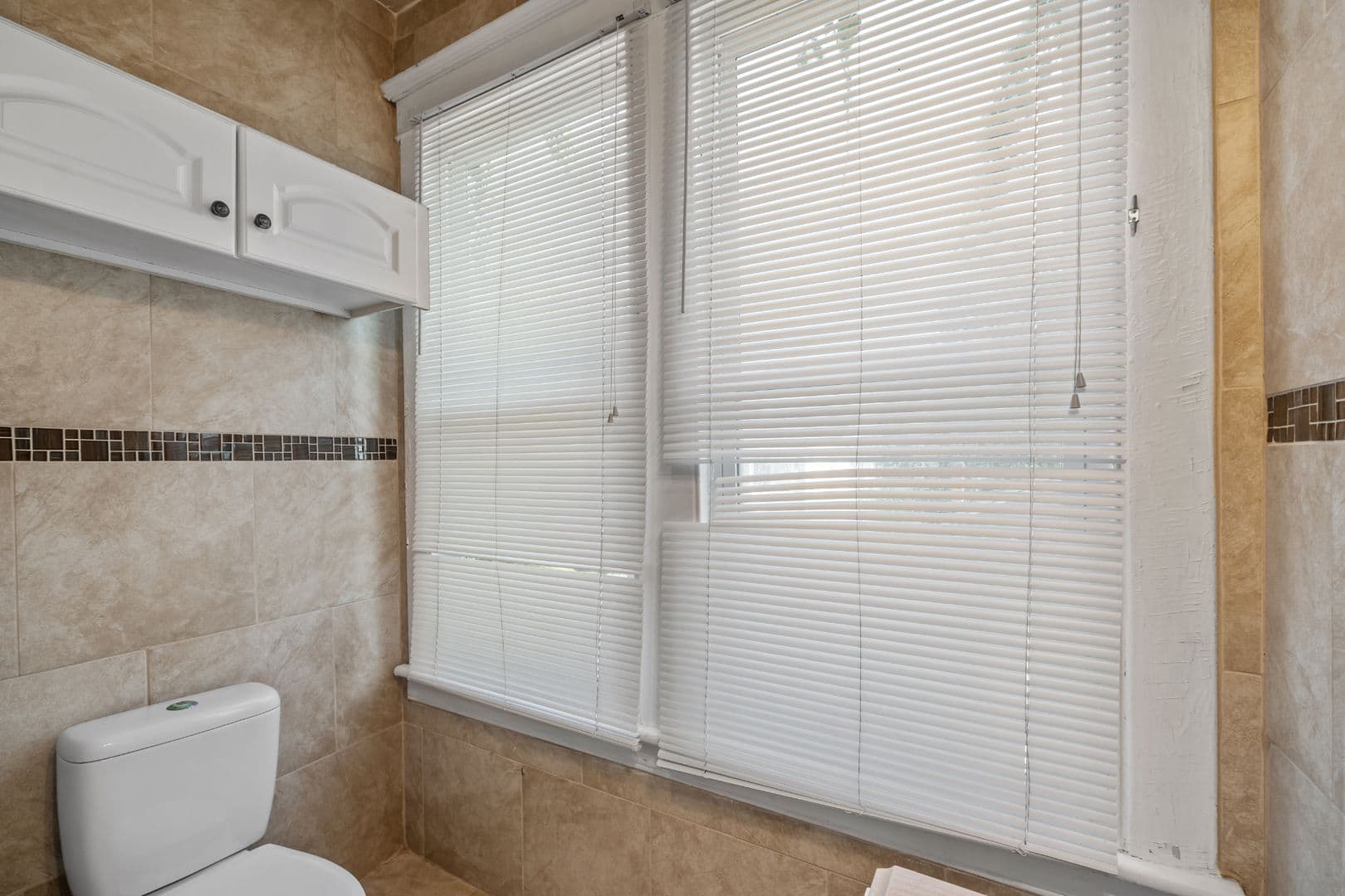Savannah House: 637 East 39th Street
